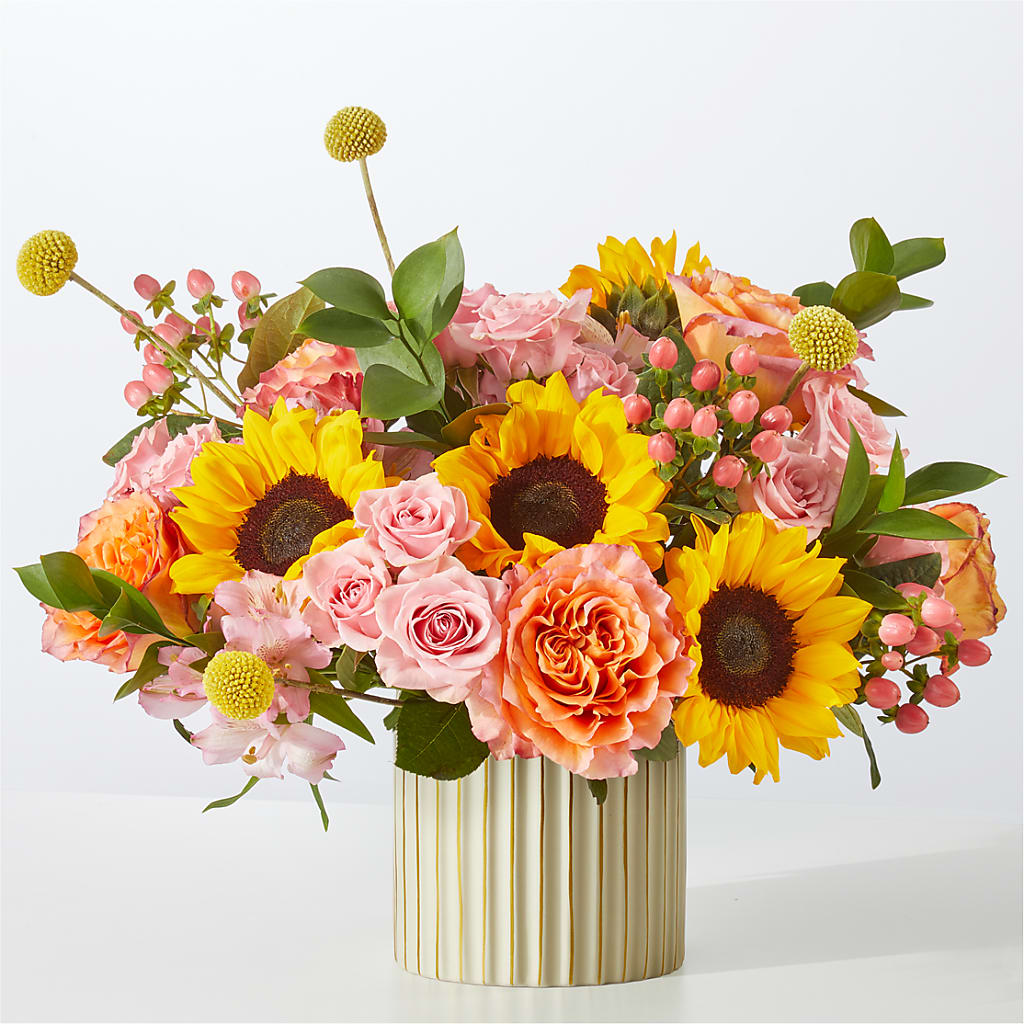 Sun's Out Bouquet – Brown Pleasance Florists Inc, Lakewood OH