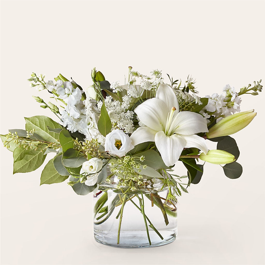 Alluring Elegance Bouquet – Brown Pleasance Florists Inc, Lakewood OH