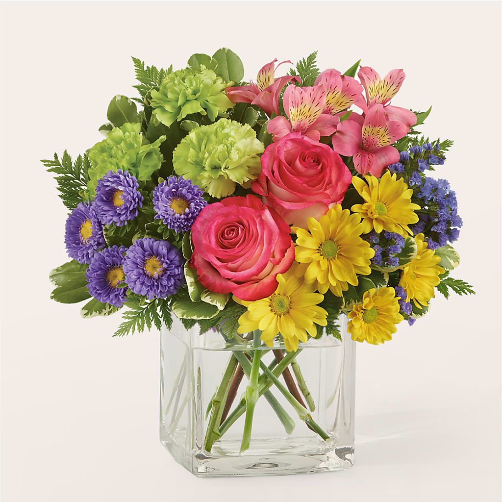 Candy Jar Bouquet – Brown Pleasance Florists Inc, Lakewood OH