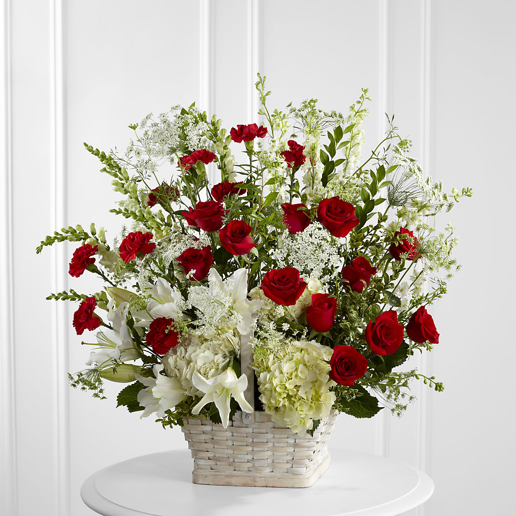 In Loving Memory Arrangement – Brown Pleasance Florists Inc, Lakewood OH
