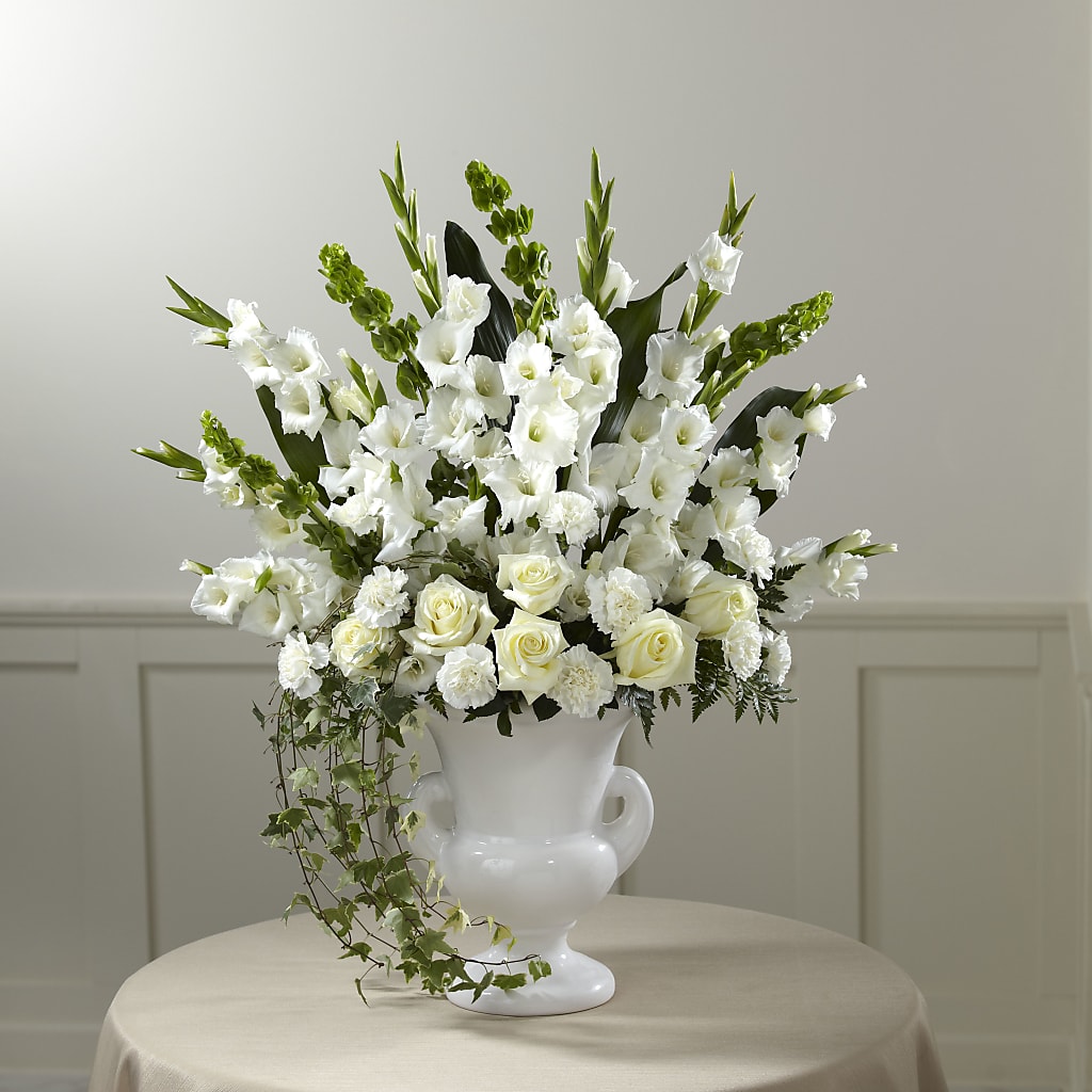 Fond Reflections Arrangement – Brown Pleasance Florists Inc, Lakewood OH