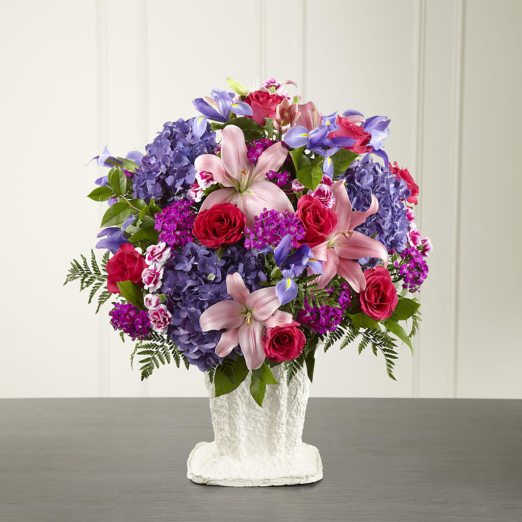 We Fondly Remember Arrangement – Brown Pleasance Florists Inc, Lakewood OH