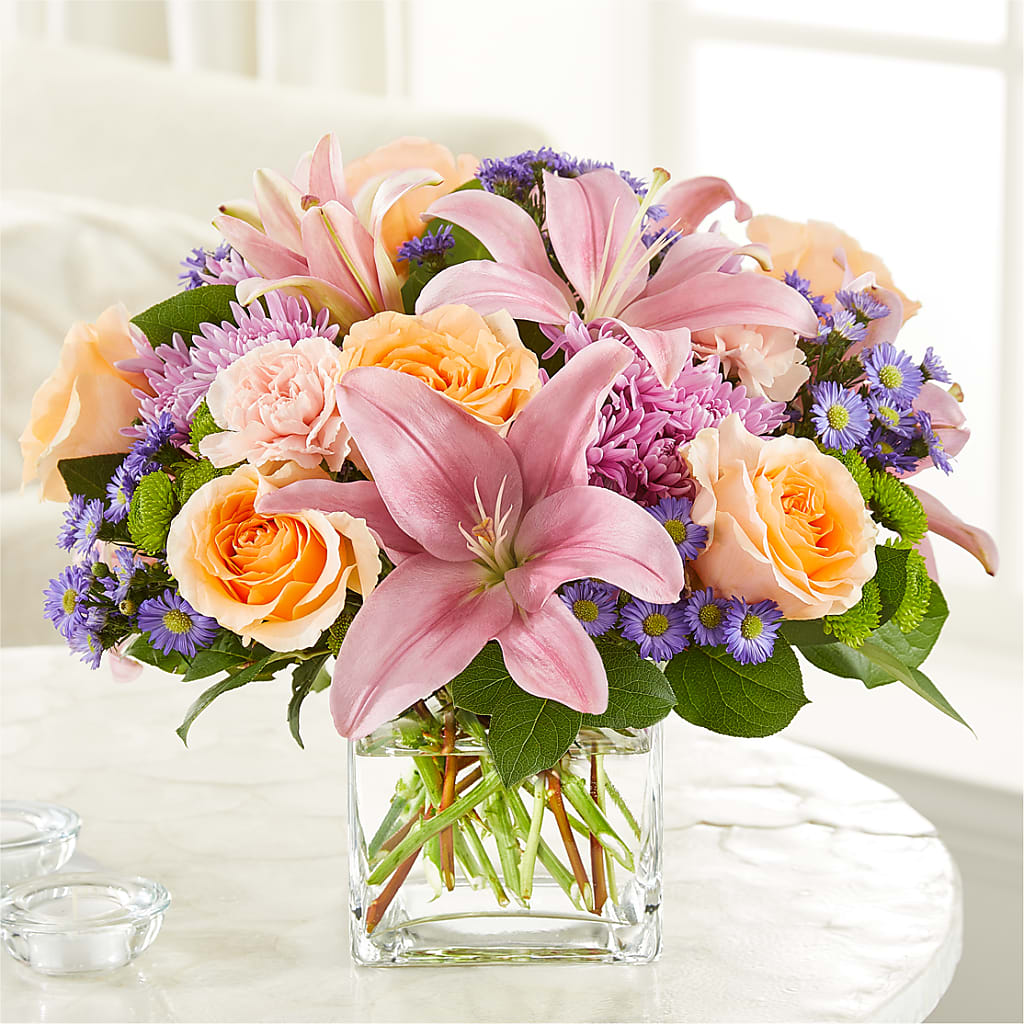 Delicate Details Bouquet – Brown Pleasance Florists Inc, Lakewood OH
