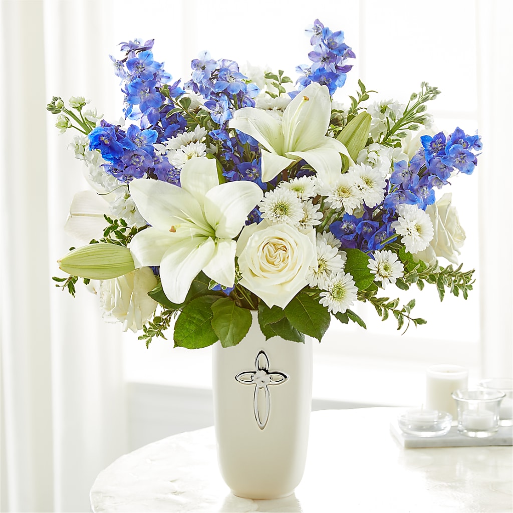 Heavenly Blossoms Bouquet – Brown Pleasance Florists Inc, Lakewood OH