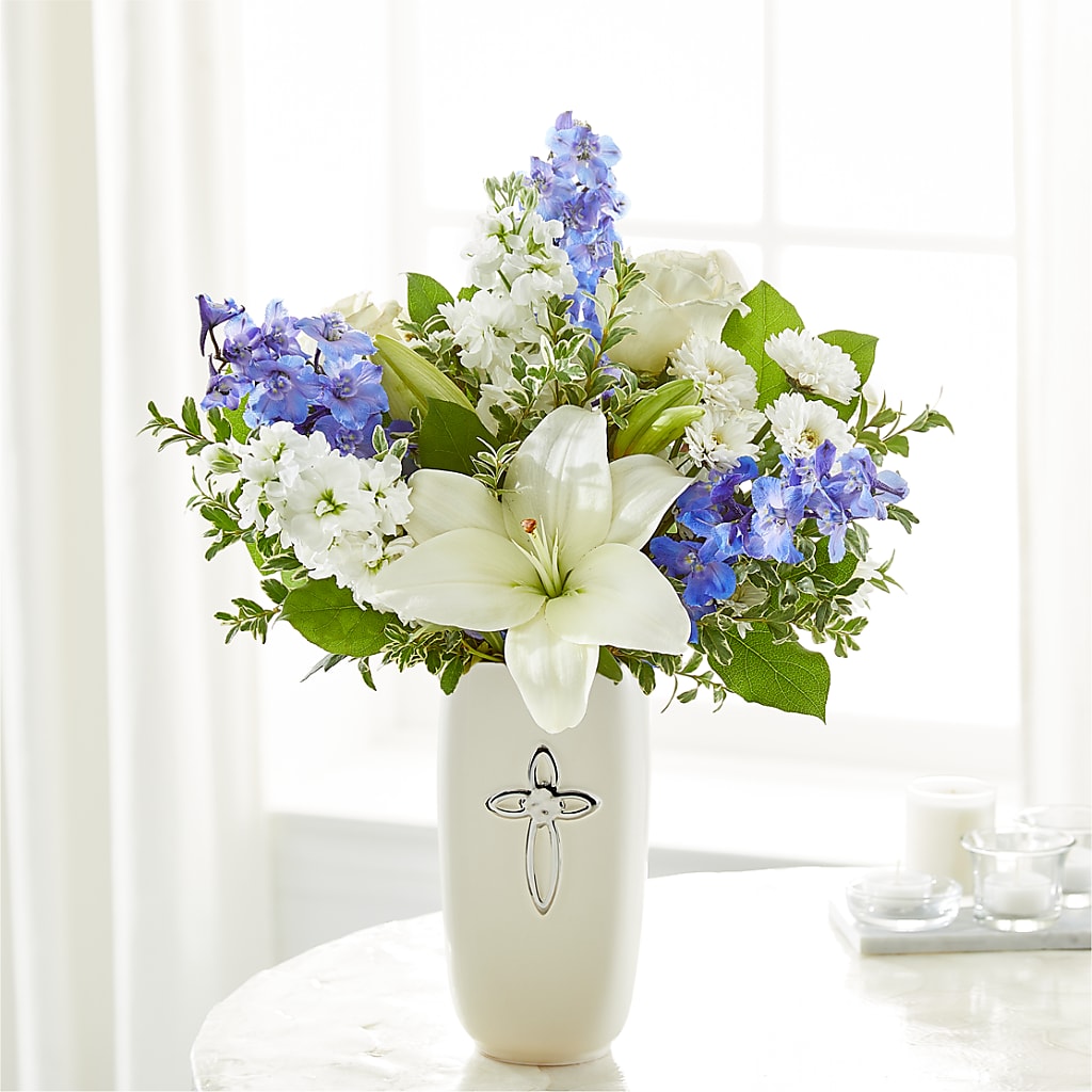 Heavenly Blossoms Bouquet – Brown Pleasance Florists Inc, Lakewood OH