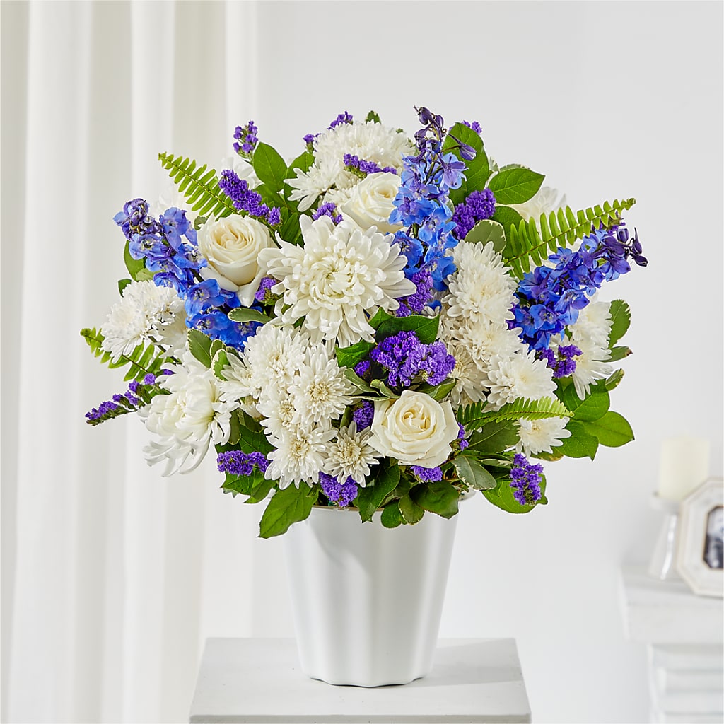 Hold Dear Tabletop Basket – Brown Pleasance Florists Inc, Lakewood OH