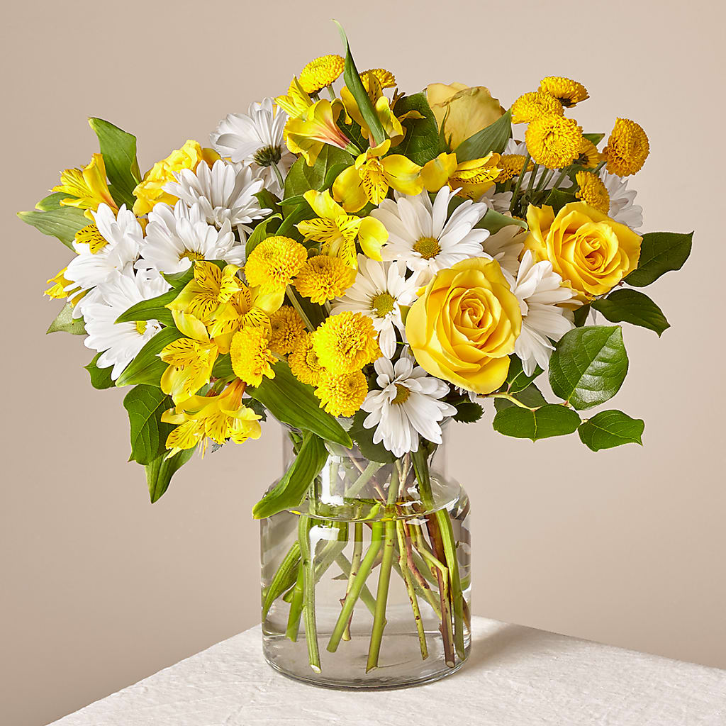 Sunny Sentiments Bouquet – Brown Pleasance Florists Inc, Lakewood OH