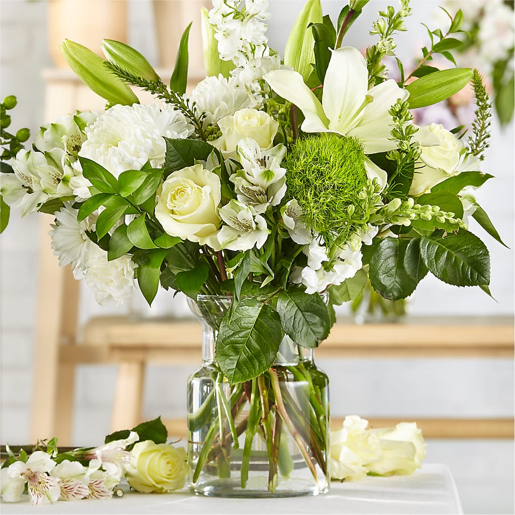 Classic Ivory – A Florist Original – Brown Pleasance Florists Inc, Lakewood OH