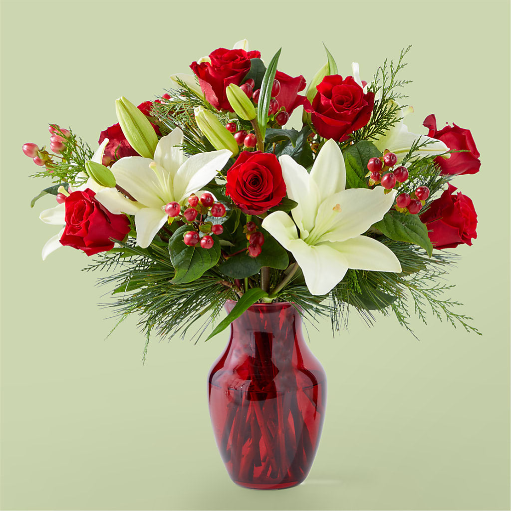 Evergreen Delight Bouquet – Brown Pleasance Florists Inc, Lakewood OH