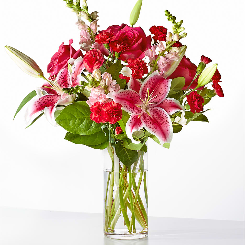Love at First Sight Bouquet – Brown Pleasance Florists Inc, Lakewood OH