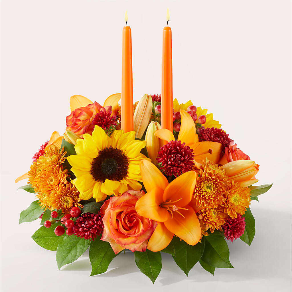 Grateful Centerpiece – Brown Pleasance Florists Inc, Lakewood OH