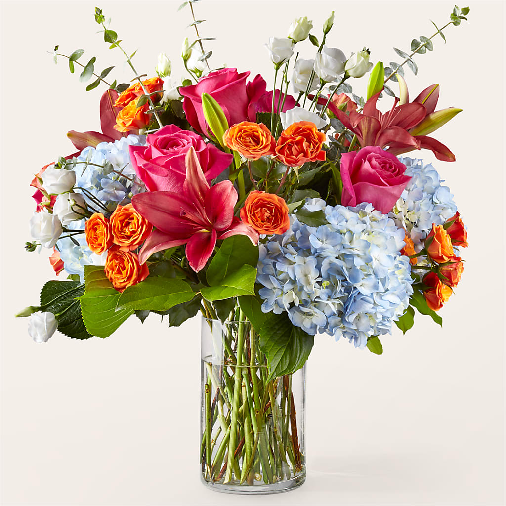 Awestruck Luxury Bouquet – Brown Pleasance Florists Inc, Lakewood OH