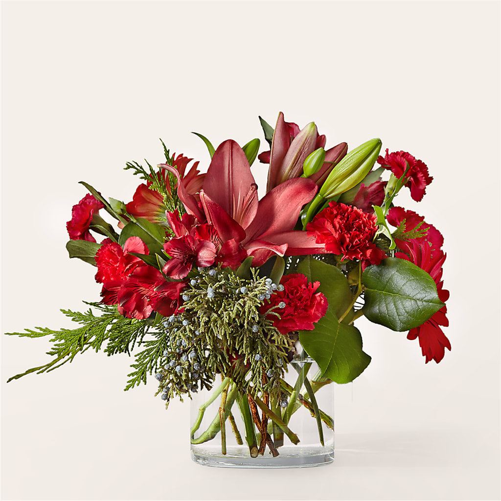 Friendsmas Bouquet – Brown Pleasance Florists Inc, Lakewood OH