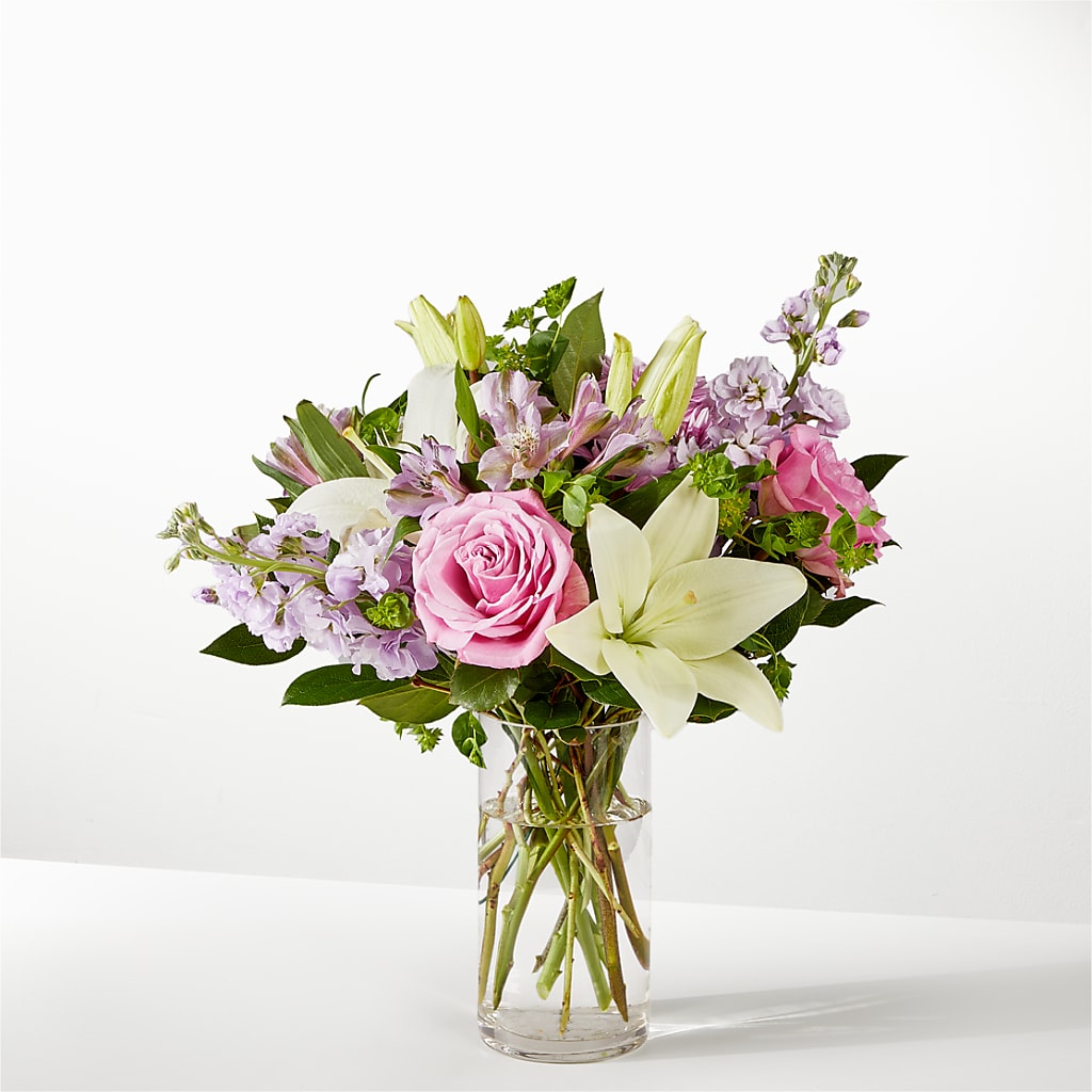 Daydreamer Bouquet – Brown Pleasance Florists Inc, Lakewood OH