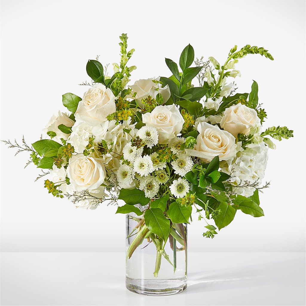 Hint of Vanilla Bouquet – Brown Pleasance Florists Inc, Lakewood OH