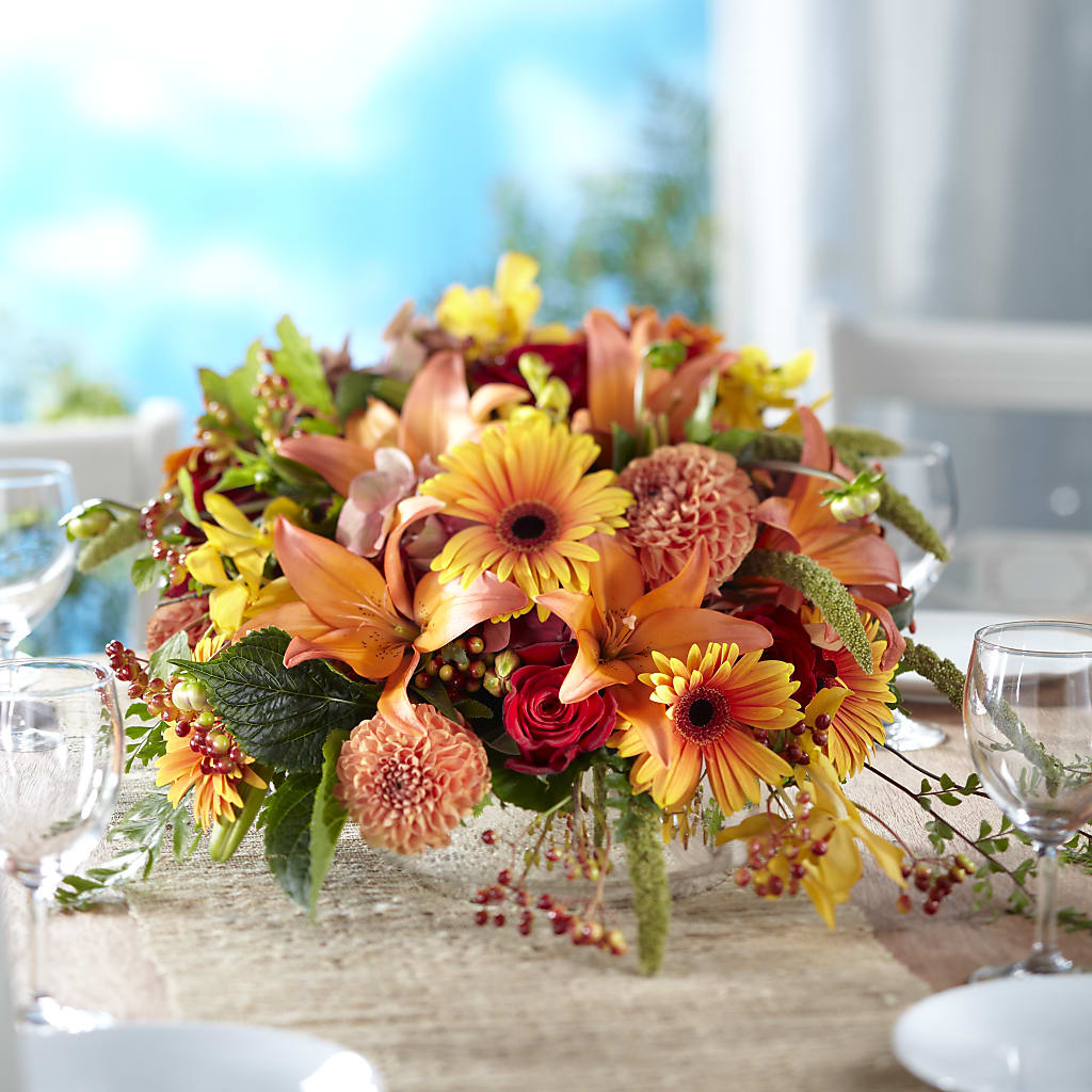 One and Only Centerpiece – Brown Pleasance Florists Inc, Lakewood OH