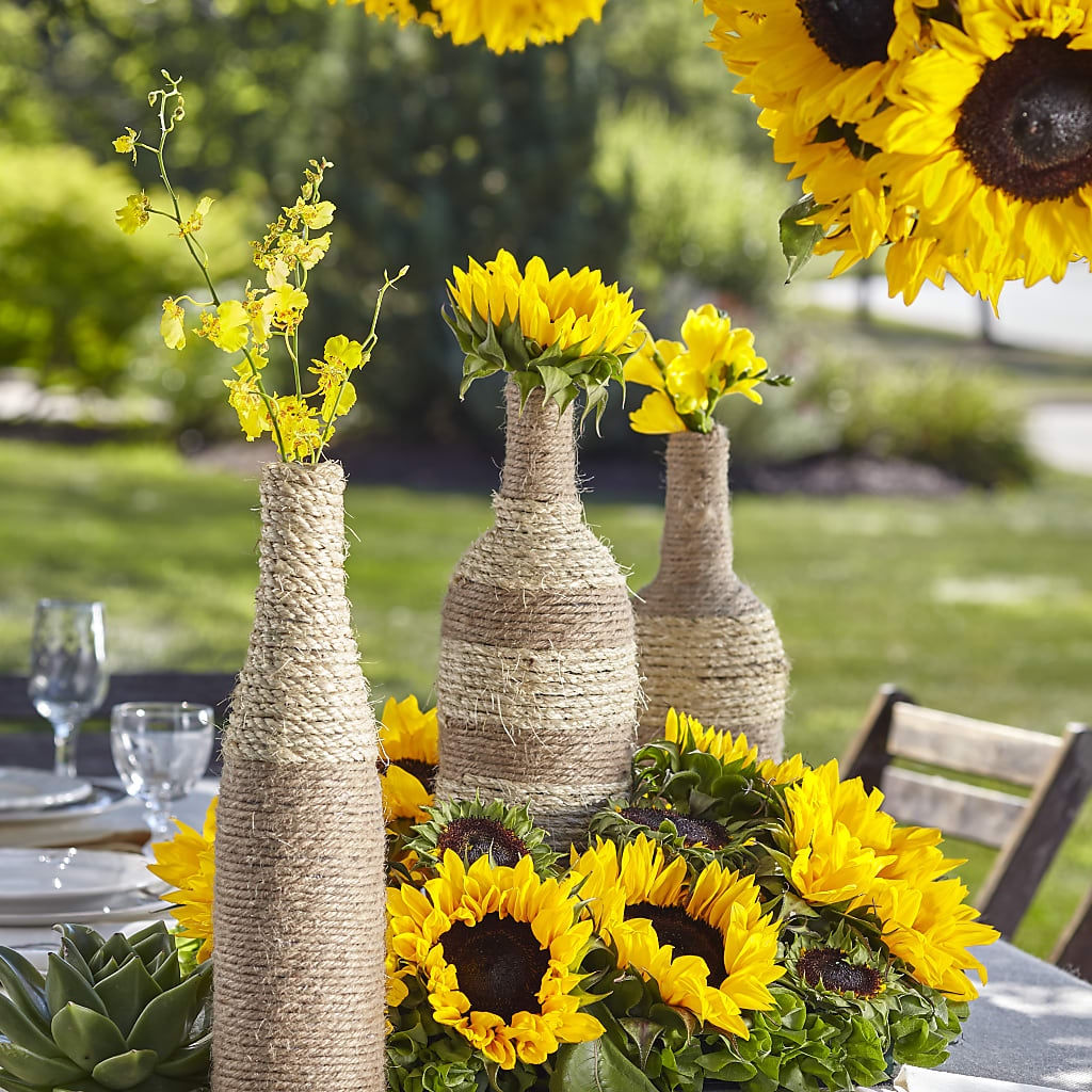 Sublime Garden Centerpiece – Brown Pleasance Florists Inc, Lakewood OH