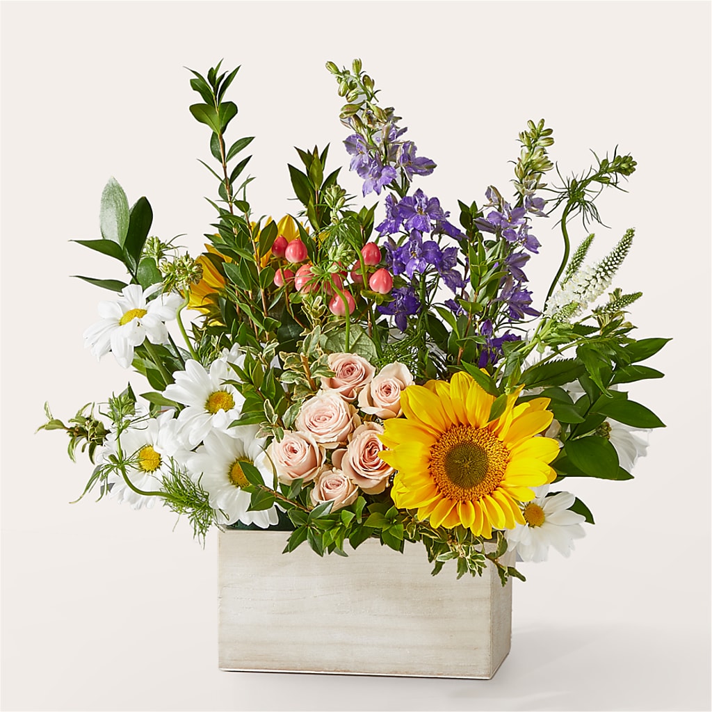 The Good Life Bouquet –  Brown Pleasance Florists Inc, Lakewood OH