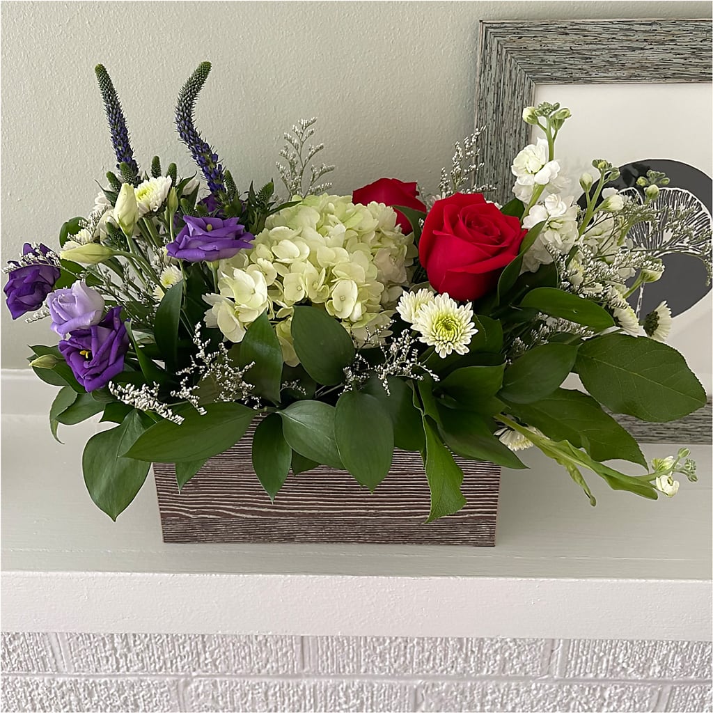 Sweet Magnolia Bouquet –  Brown Pleasance Florists Inc, Lakewood OH