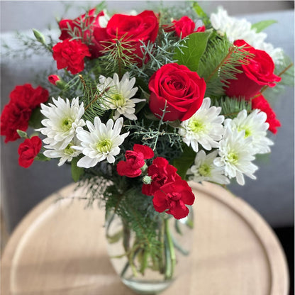 Seasonal Magic Bouquet –  Brown Pleasance Florists Inc, Lakewood OH
