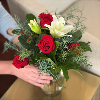 Glittering Lights Bouquet –  Brown Pleasance Florists Inc, Lakewood OH