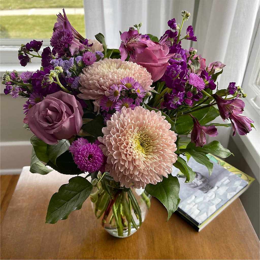 Ultraviolet Bouquet –  Brown Pleasance Florists Inc, Lakewood OH