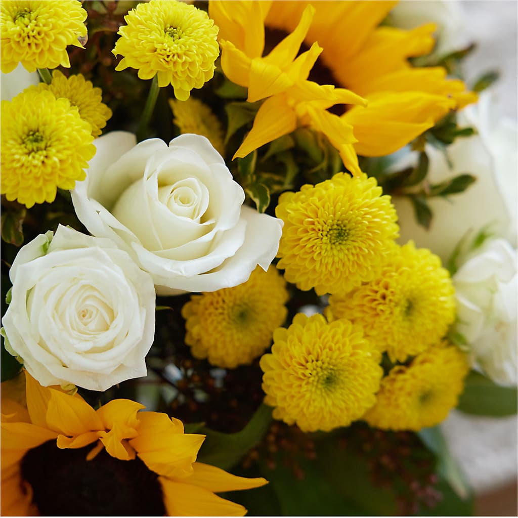 Luminous Morning Bouquet –  Brown Pleasance Florists Inc, Lakewood OH