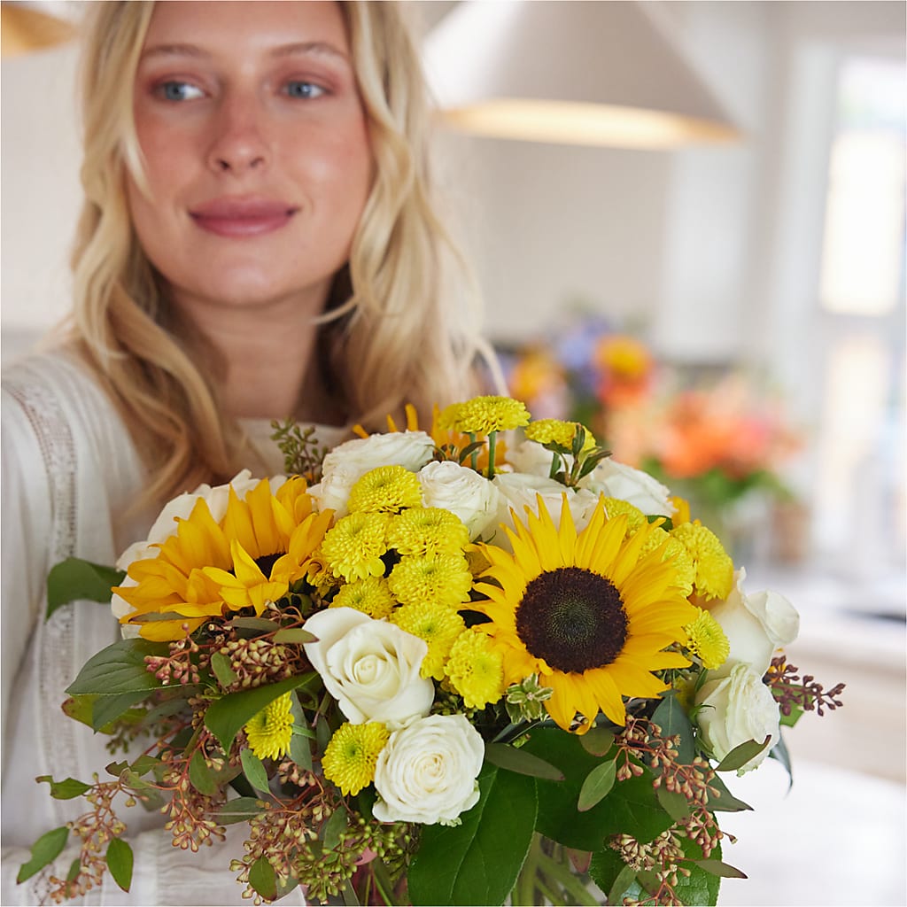 Luminous Morning Bouquet –  Brown Pleasance Florists Inc, Lakewood OH