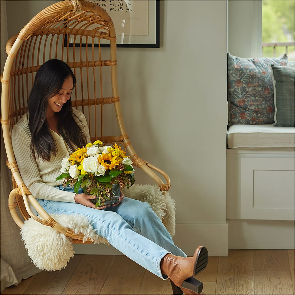 Luminous Morning Bouquet –  Brown Pleasance Florists Inc, Lakewood OH