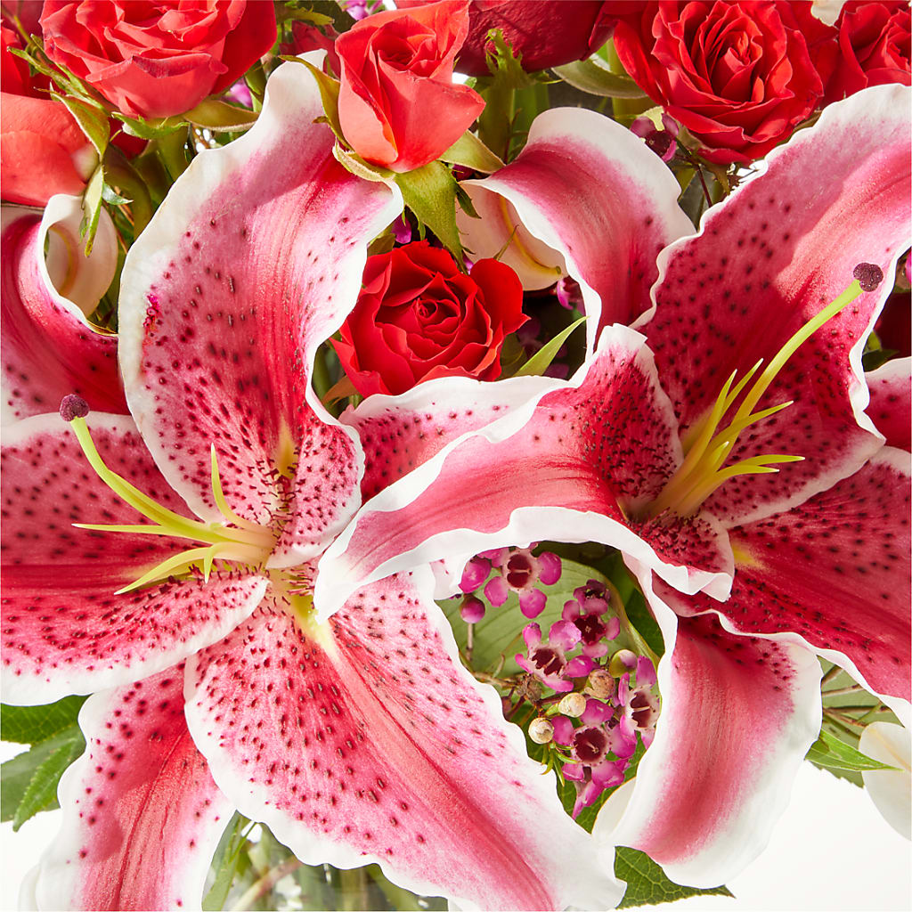 Match Made in Heaven Bouquet –  Brown Pleasance Florists Inc, Lakewood OH