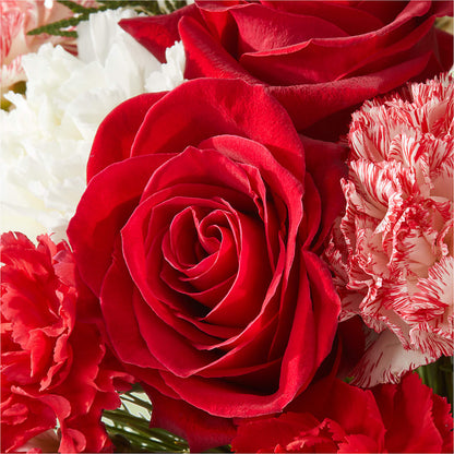 Candy Cane Lane Bouquet –  Brown Pleasance Florists Inc, Lakewood OH