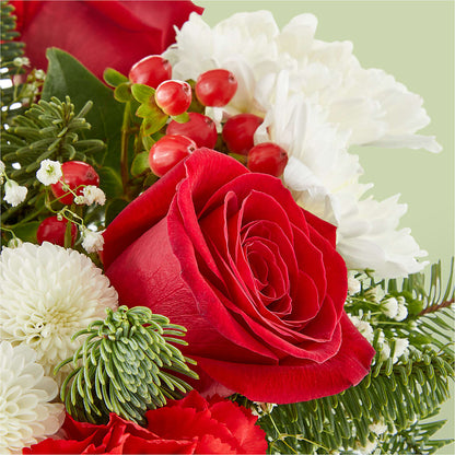 Chance of Flurries Bouquet –  Brown Pleasance Florists Inc, Lakewood OH