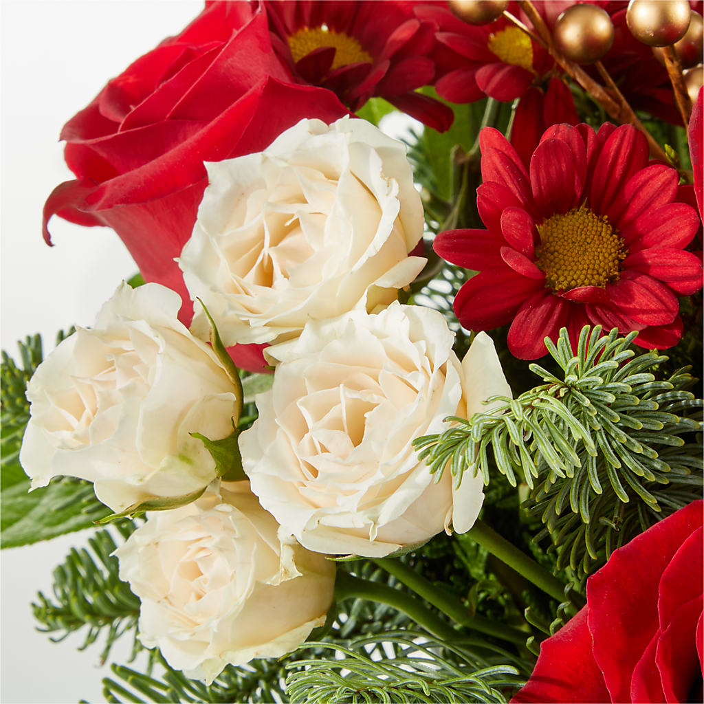 Believe Bouquet –  Brown Pleasance Florists Inc, Lakewood OH