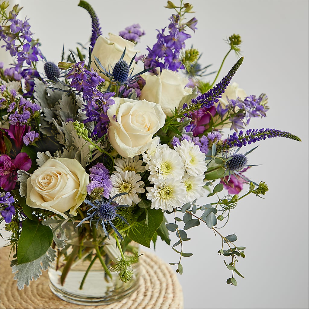 Shooting Star Bouquet –  Brown Pleasance Florists Inc, Lakewood OH