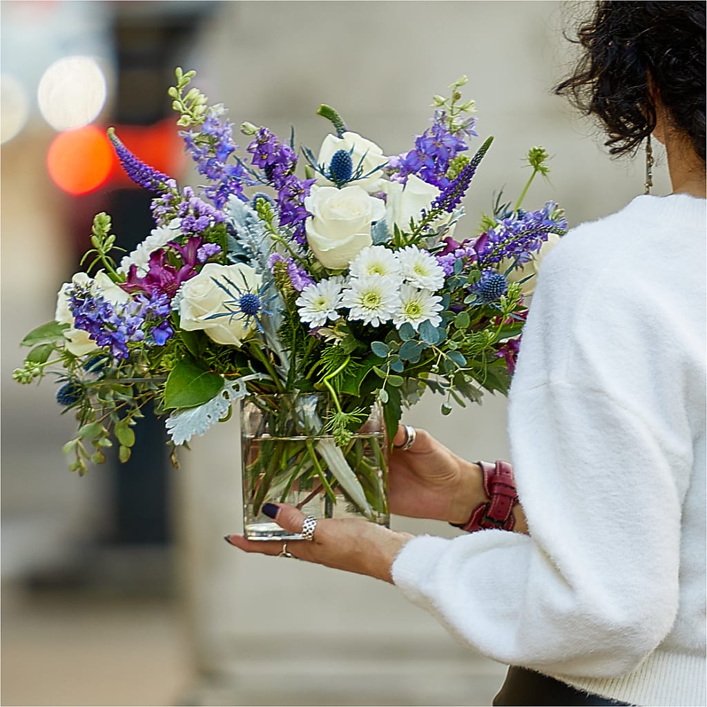 Shooting Star Bouquet –  Brown Pleasance Florists Inc, Lakewood OH