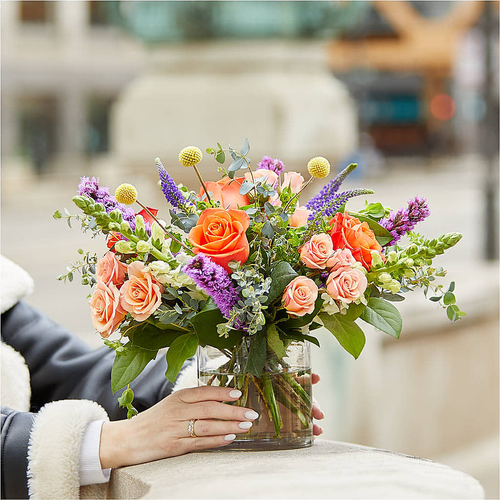 The Standout Bouquet –  Brown Pleasance Florists Inc, Lakewood OH