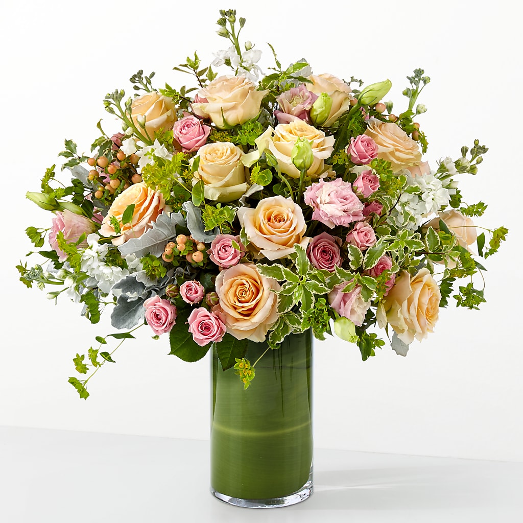 The Glamour Shot –  Brown Pleasance Florists Inc, Lakewood OH