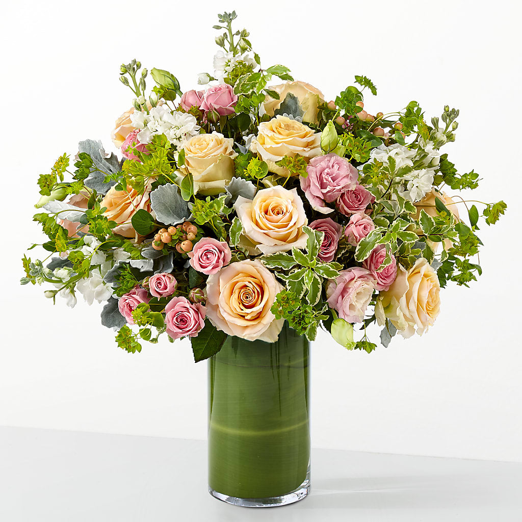 The Glamour Shot –  Brown Pleasance Florists Inc, Lakewood OH