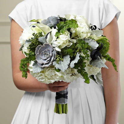 Sweet Innocence Bouquet –  Brown Pleasance Florists Inc, Lakewood OH